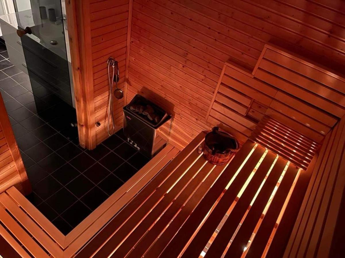 Small Cozy Apartment Тромсё Экстерьер фото