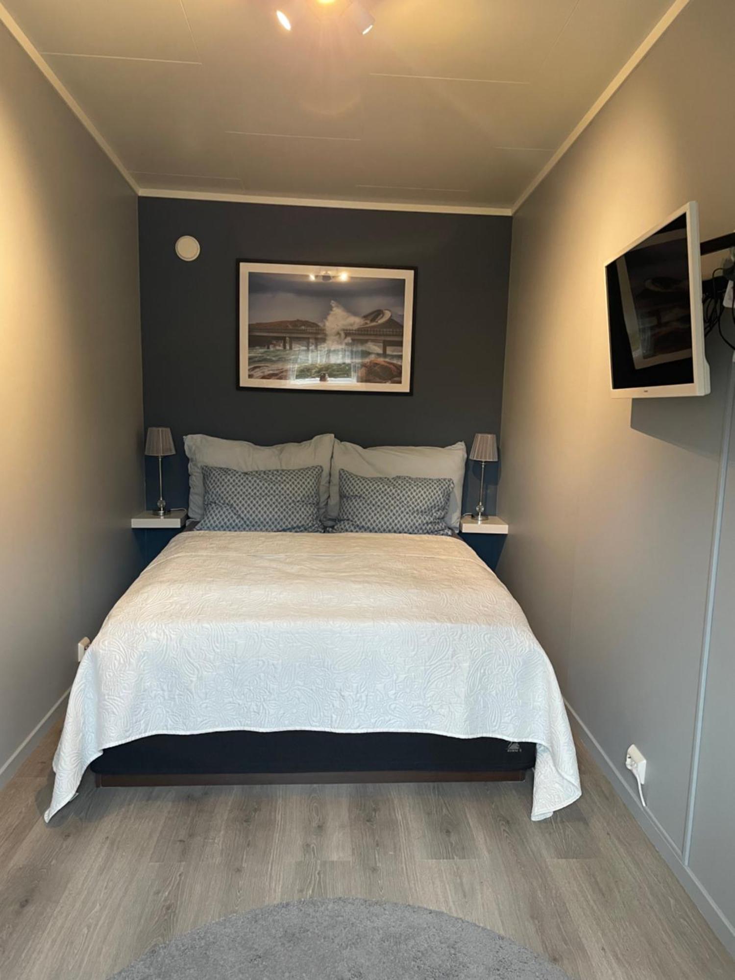 Small Cozy Apartment Тромсё Экстерьер фото